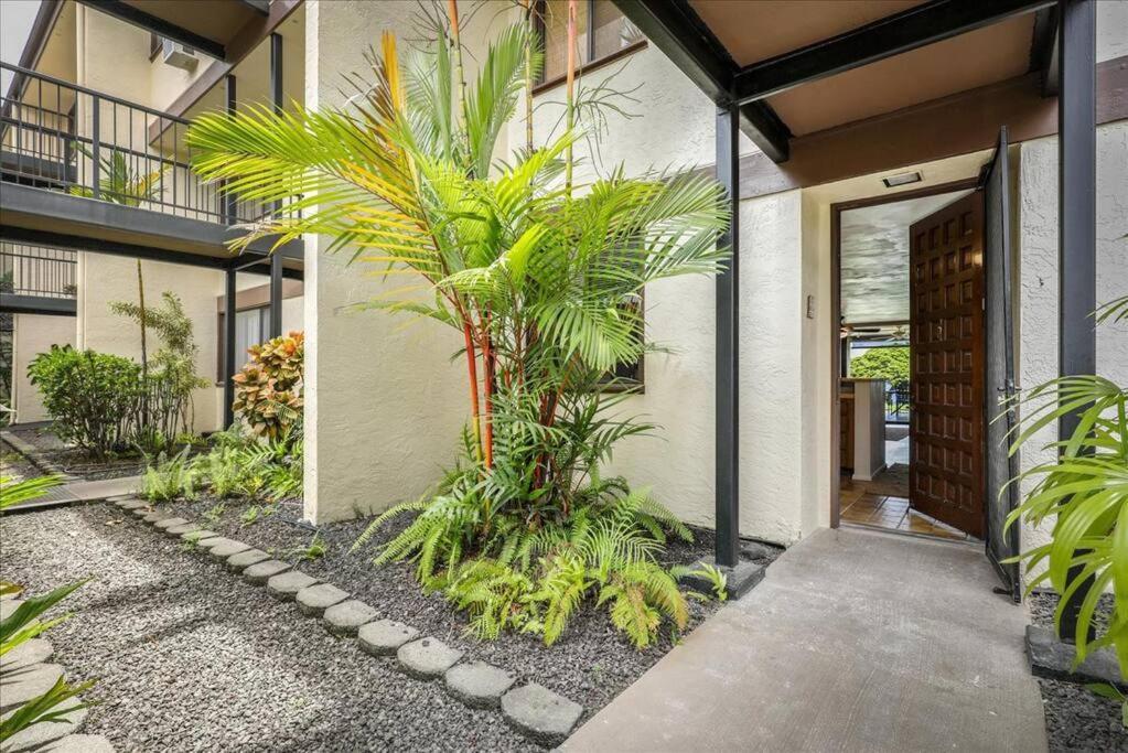 Beautiful 2/2 Condo In Kailua Kona. Ocean View! Exterior foto