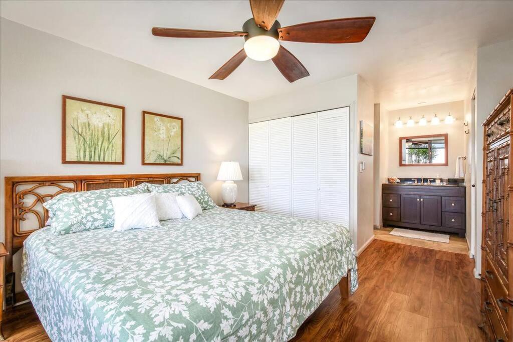 Beautiful 2/2 Condo In Kailua Kona. Ocean View! Exterior foto