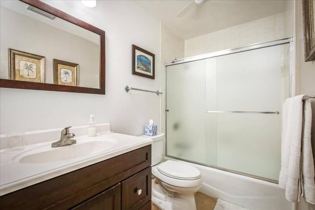 Beautiful 2/2 Condo In Kailua Kona. Ocean View! Exterior foto