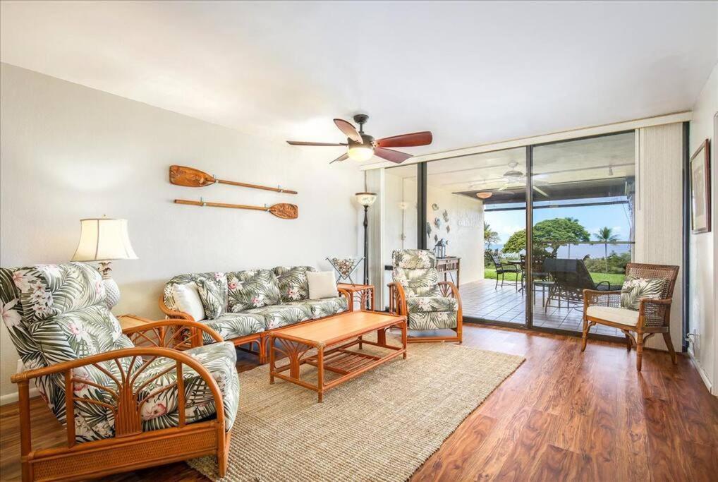 Beautiful 2/2 Condo In Kailua Kona. Ocean View! Exterior foto